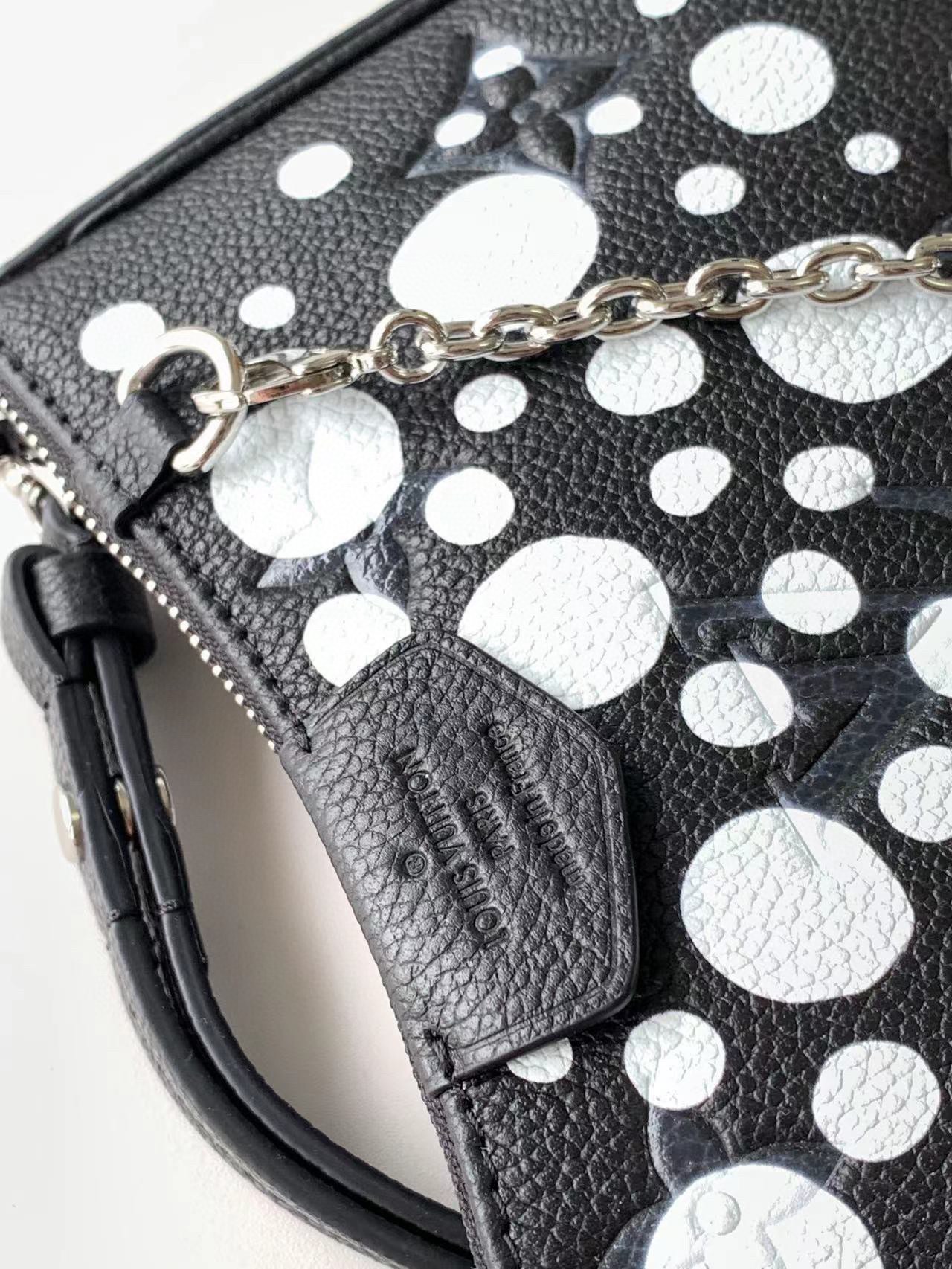 M81908 LV原單復刻單肩包手提包 Easy Pouch On Strap