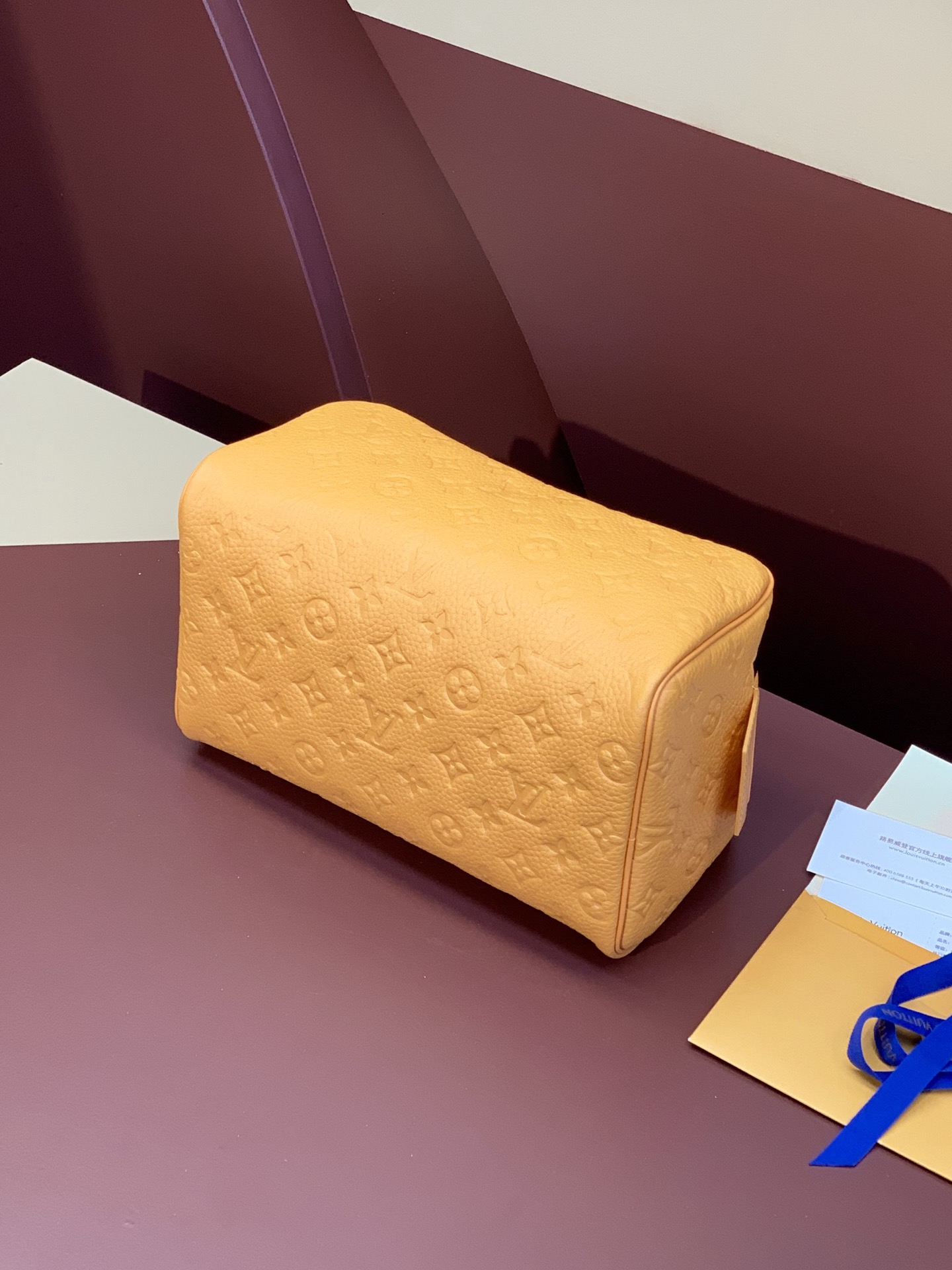 M82576 Louis Vuitton 壓花黃色 牛皮材質 高仿精品包包