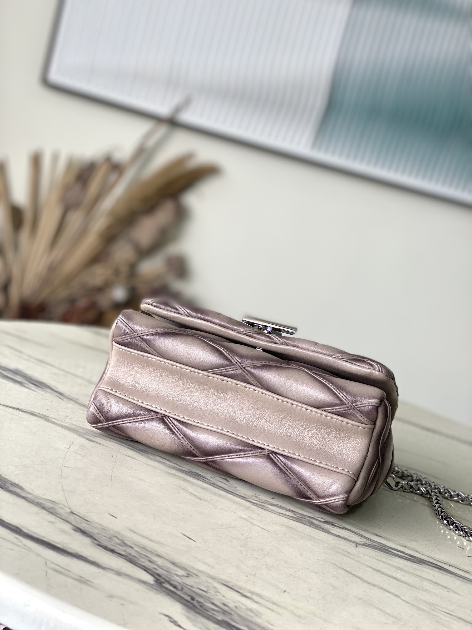 M23045 Louis Vuitton 原單一比一復刻包包 銀灰色