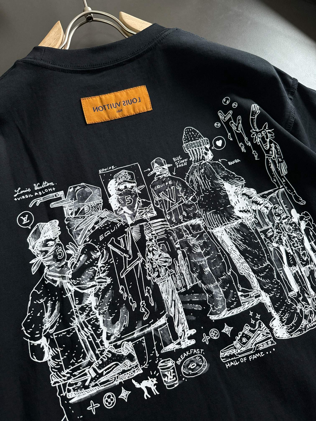 精緻設計 LV 原單服裝 純棉圓領短袖T恤黑色 2024新品