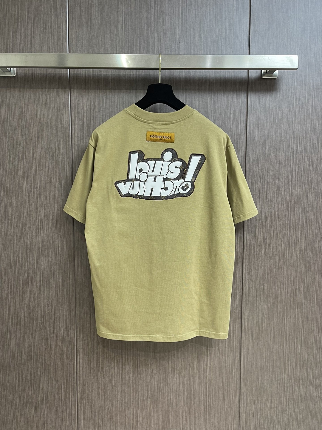 LV大logo設計 頂級原單衣服 圓領短袖T恤 男女同款