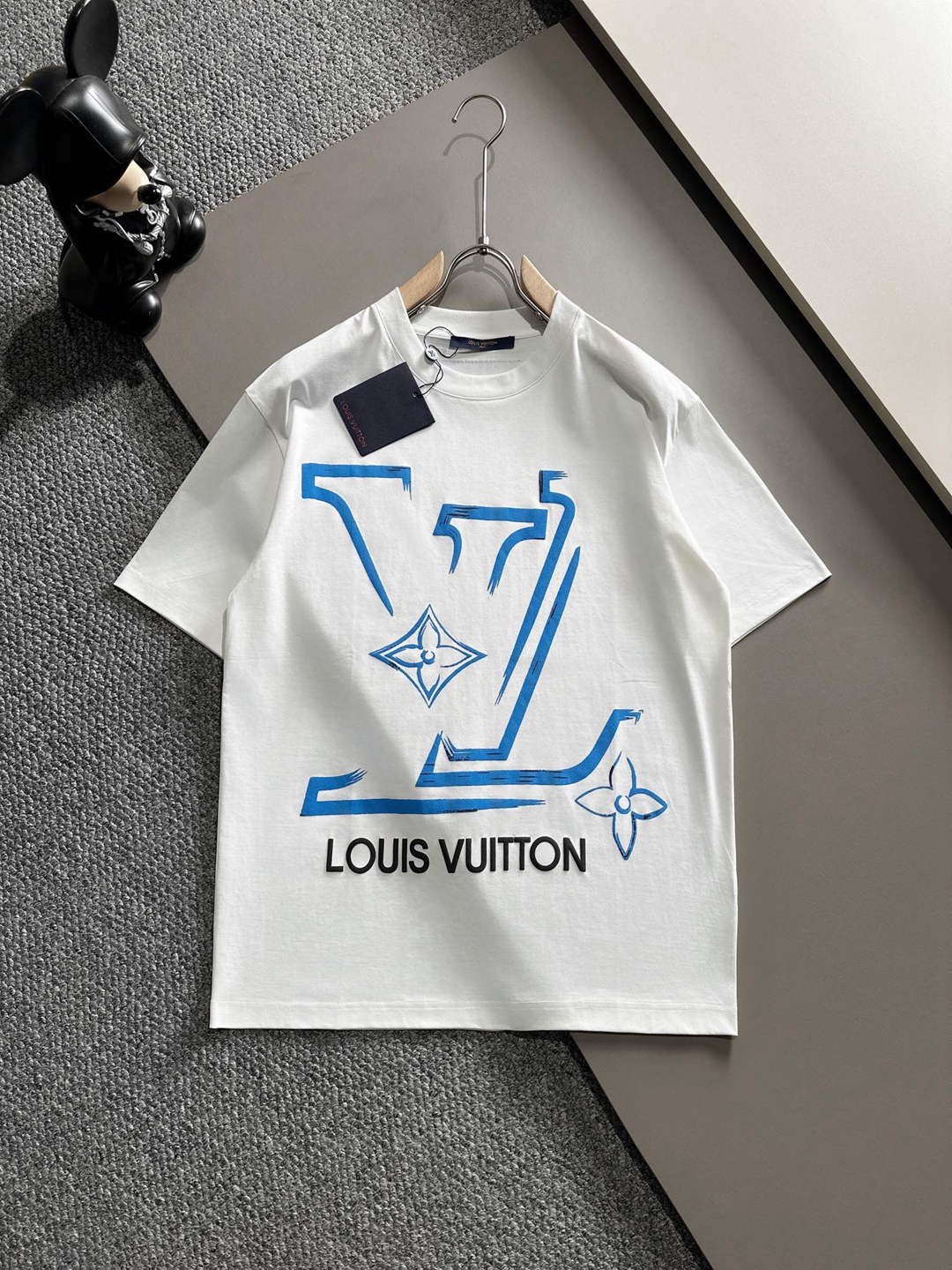 精緻的白色 80支純棉製造而成 頂級原單 LV衣服 短袖T恤男裝