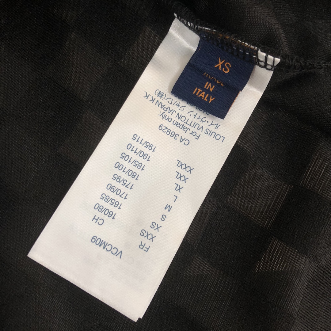 Louis vuitton/LV A貨衣服純色短袖T恤 黑色