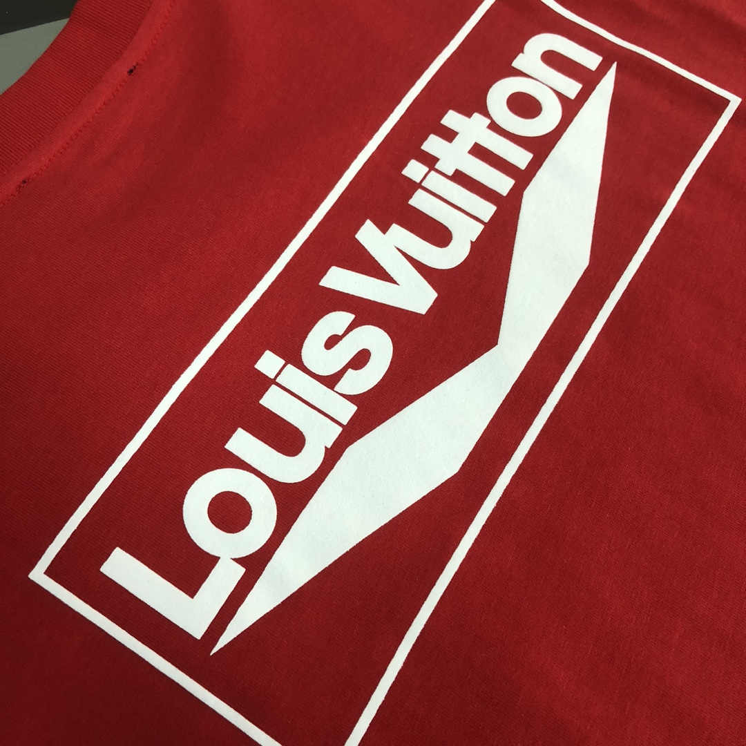 Louis vuitton/LV2024新品採用高端面料 印花圖案 圓領短袖T恤原單 紅色