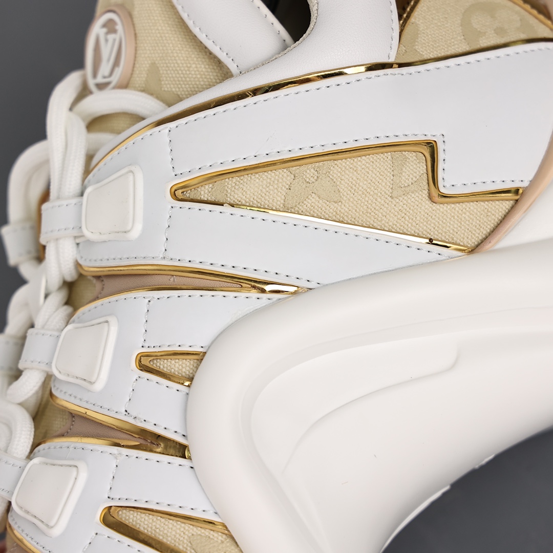新品莆田鞋Louis Vuitton Archlight Sneakers 女款老爹鞋