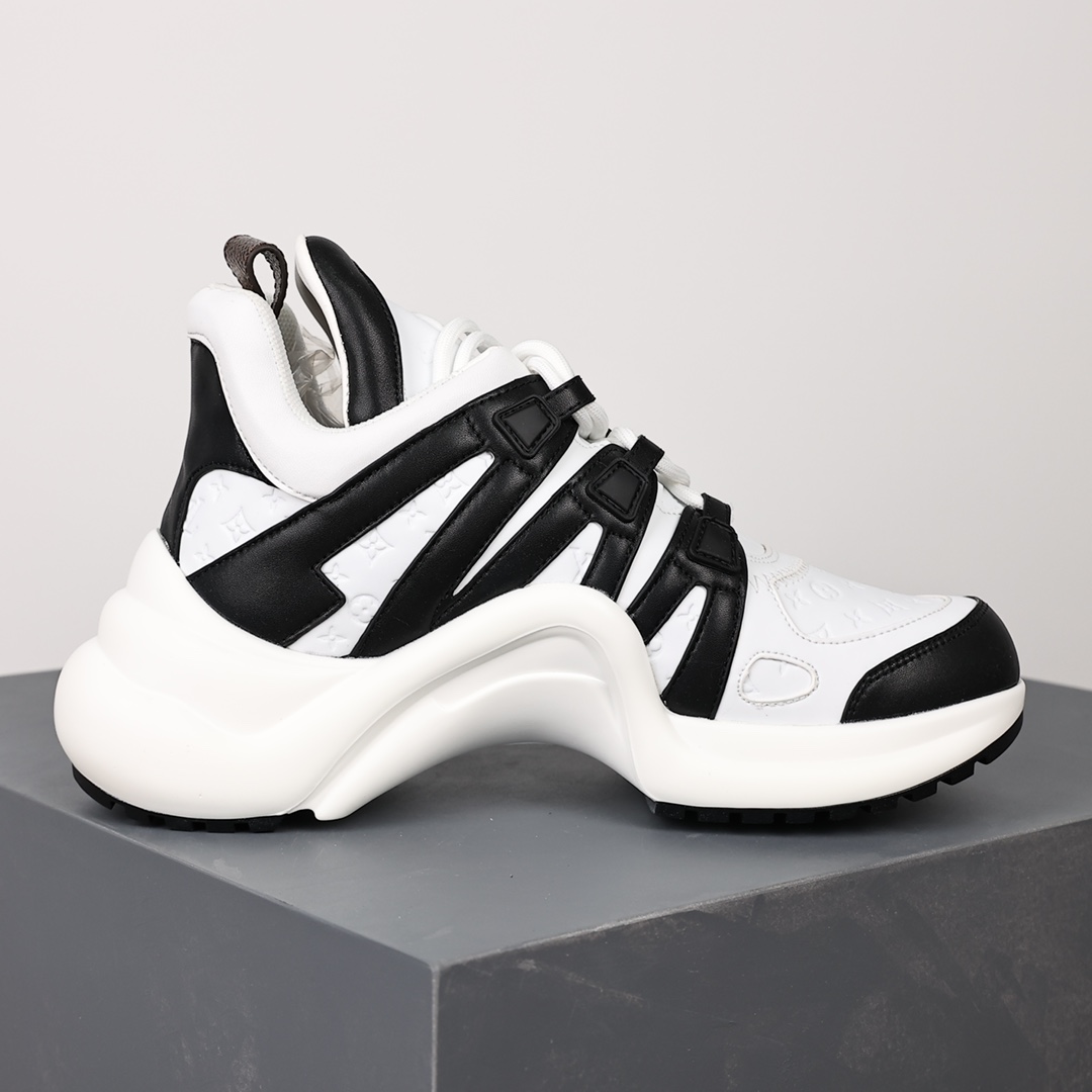 精品莆田高仿Louis Vuitton Archlight Sneakers 女款老爹鞋