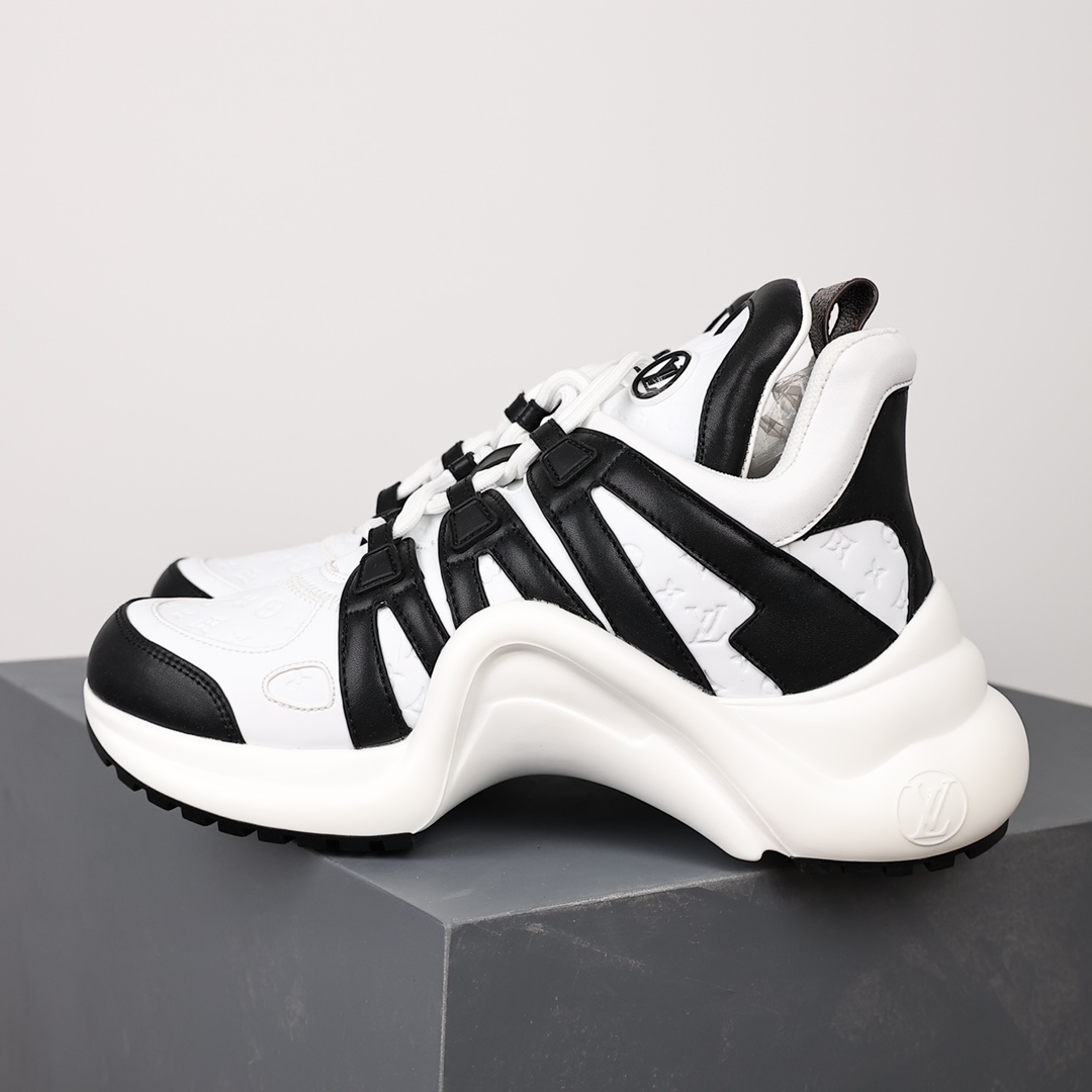精品莆田高仿Louis Vuitton Archlight Sneakers 女款老爹鞋