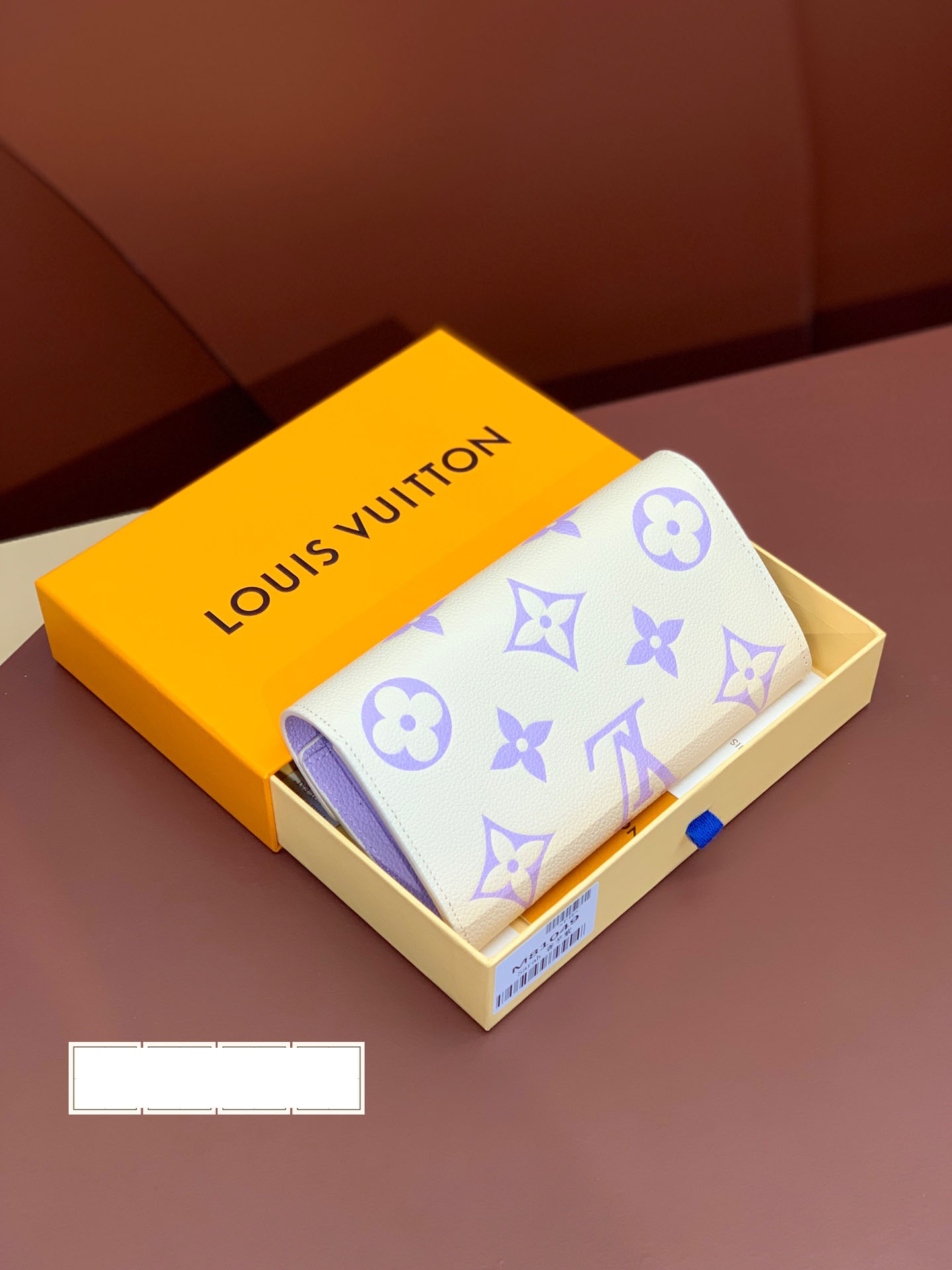 M81049 Louis Vuitton高仿錢夾拉鏈錢包