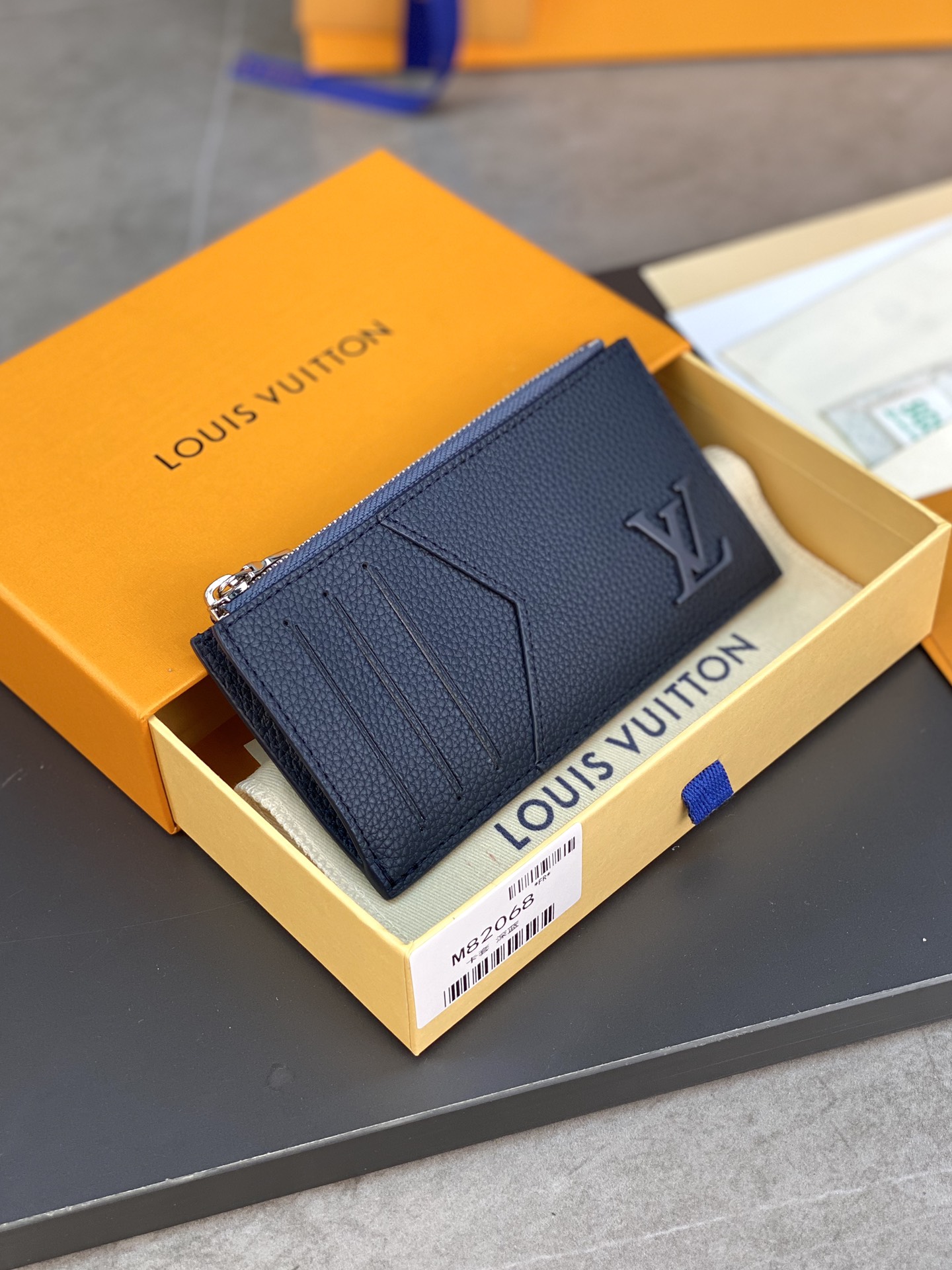 M82068 Coin LV卡片夾原單 零錢包