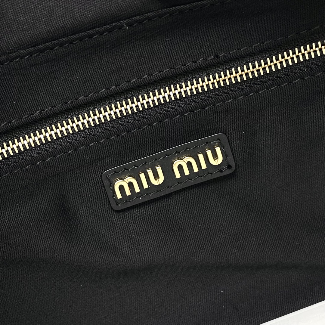 高仿名牌包Miu Miu缪缪 保齡球包包手提包 Arcadie 皮革手袋 黑