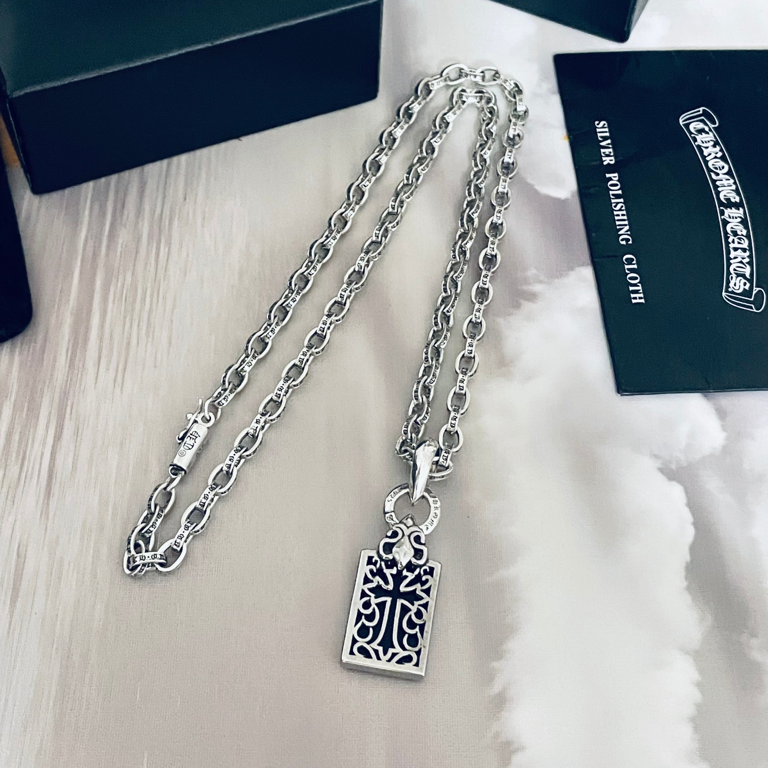 原單Chrome Hearts克羅心 十字架童軍花吊墜+Paper Chain經典5MM字母鏈