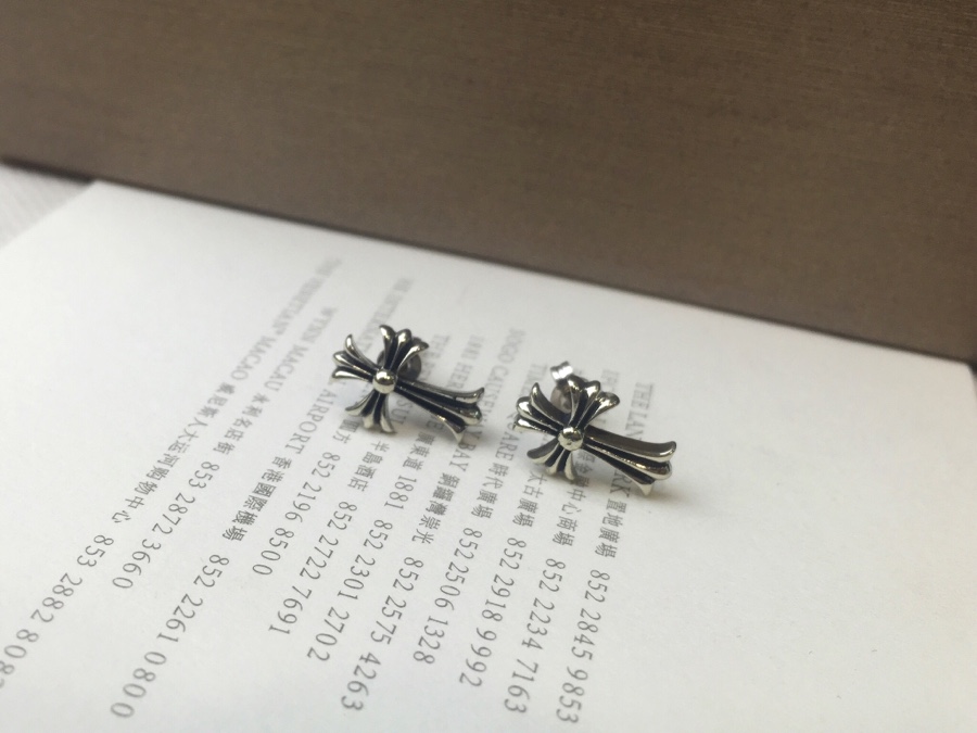一比一高仿複刻Chrome Hearts克羅心 十字架耳釘耳環