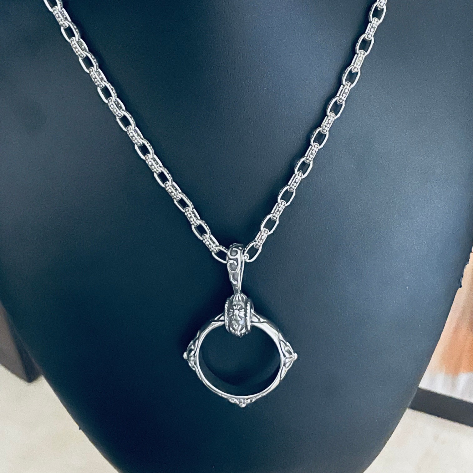 高仿複刻Chrome Hearts克羅心飾品 經典釦環十字花吊墜 字母項鍊