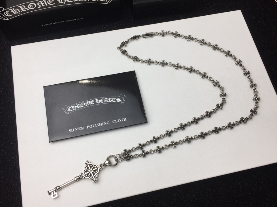 高仿Chrome Hearts克羅心飾品 鑰匙吊墜+Tiny E十字架百搭滑動項鍊