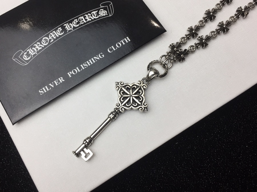 高仿Chrome Hearts克羅心飾品 鑰匙吊墜+Tiny E十字架百搭滑動項鍊