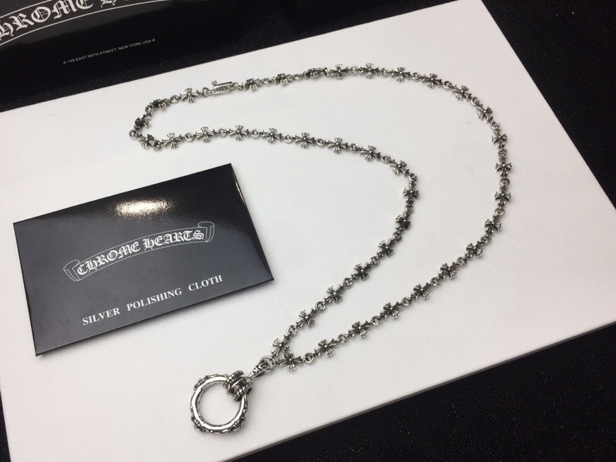一比一高仿Chrome Hearts克羅心 十字花鏈條+十字雕花圓環吊墜