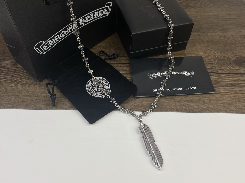 1比1高仿Chrome Hearts克羅心 全十字花十字架鏈條+羽毛吊墜