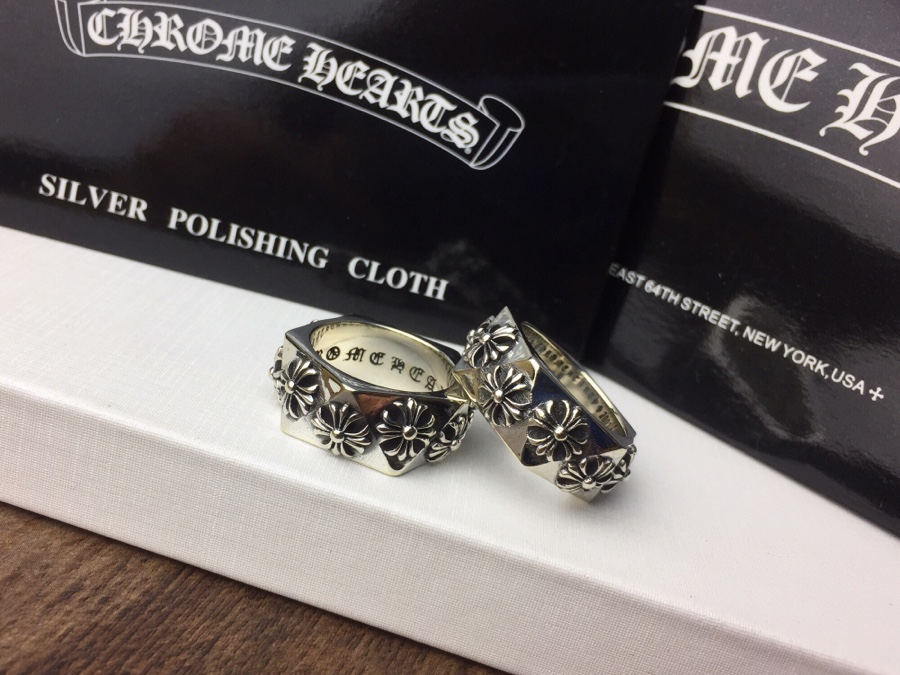高仿1比1Chrome Hearts克羅心飾品 十字花五角形Pentagon切面戒指