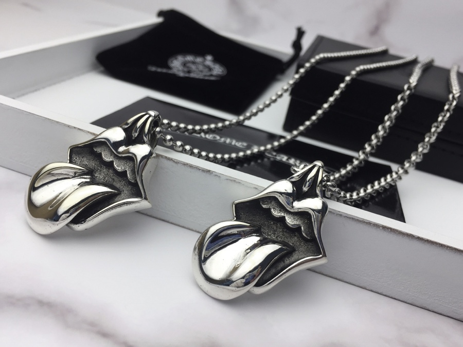 一比一複刻Chrome Hearts克羅心飾品 大號滾石舌頭吊墜項鍊