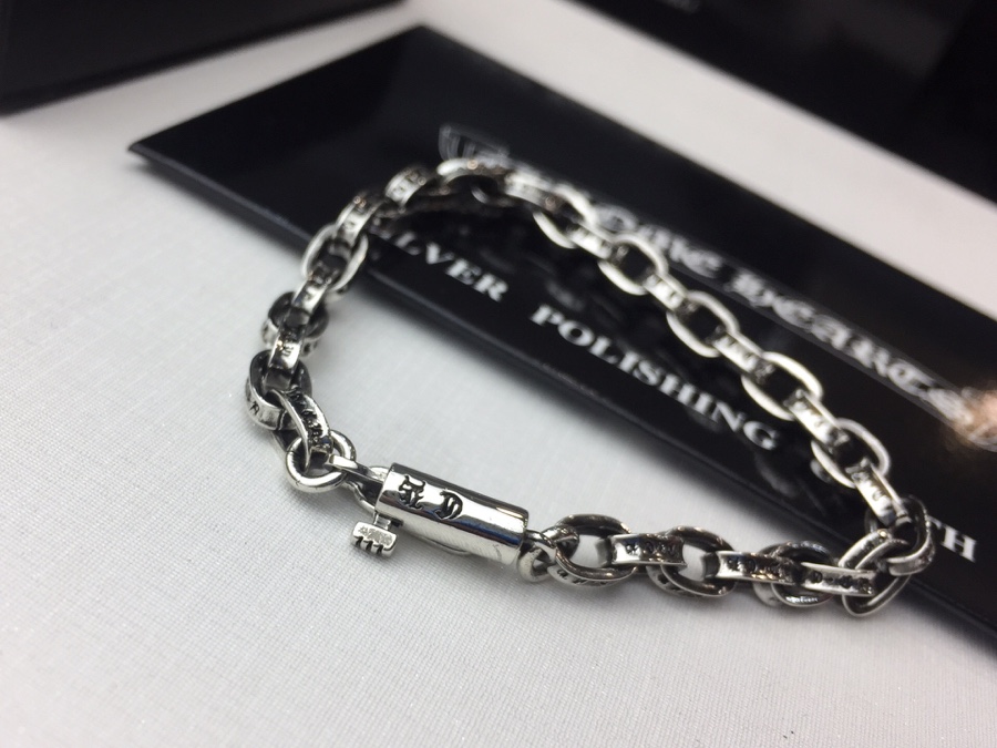 複刻一比一Chrome Hearts克羅心飾品 字母PAPERCHAIN手鍊