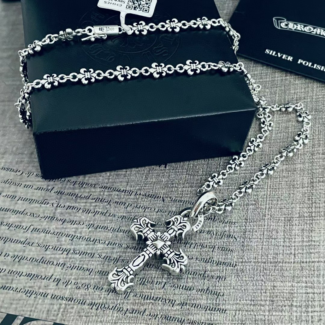 複刻専櫃Chrome Hearts克羅心飾品 FILIGREE火焰十字架吊墜船錨童軍花項鍊