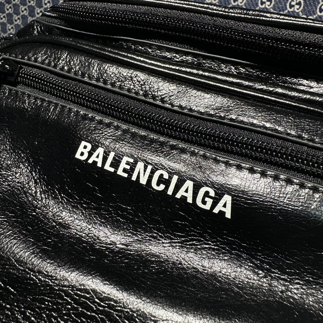 一比一専櫃複刻balenciaga巴黎世家包包 Explorer 黑色細紋羊皮革腰包