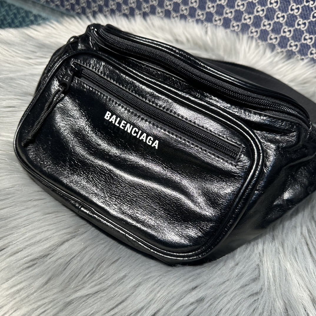 一比一専櫃複刻balenciaga巴黎世家包包 Explorer 黑色細紋羊皮革腰包