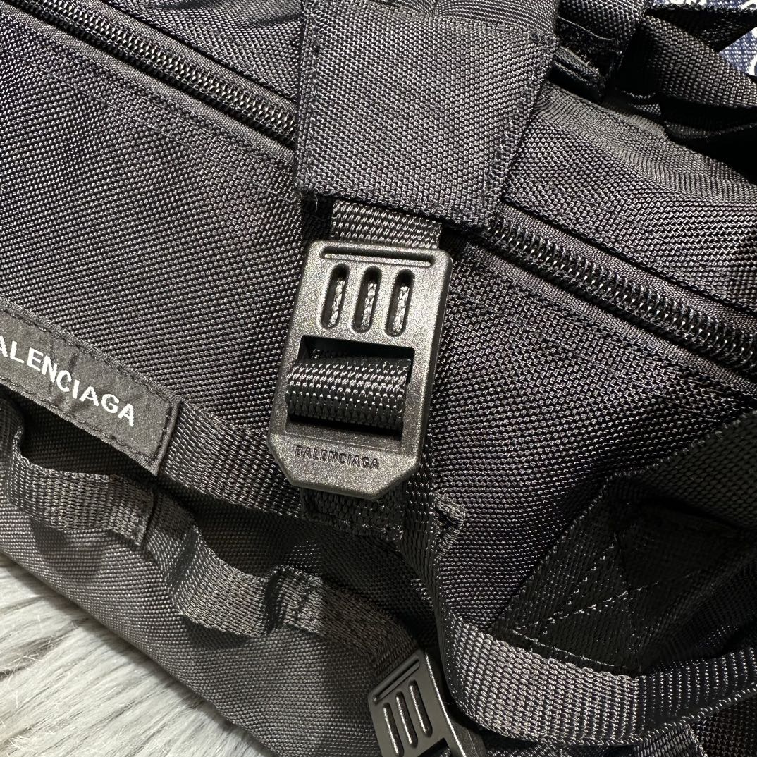 原單高仿balenciaga巴黎世家包包 黑色Army 大號 尼龍斜背手提旅行包 