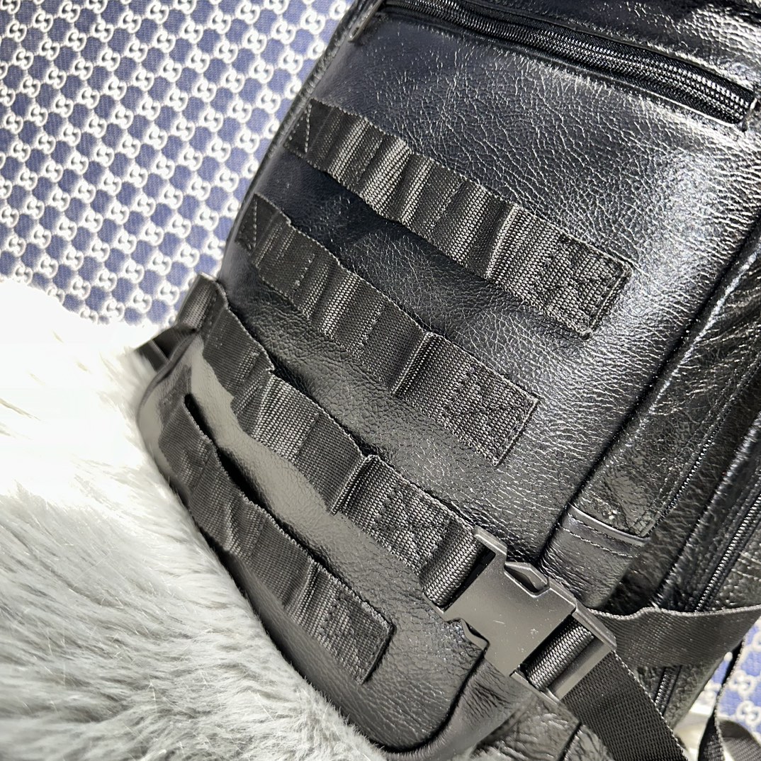 一比一複刻balenciaga巴黎世家 ARMY Space洗水牛皮 多用途雙肩包
