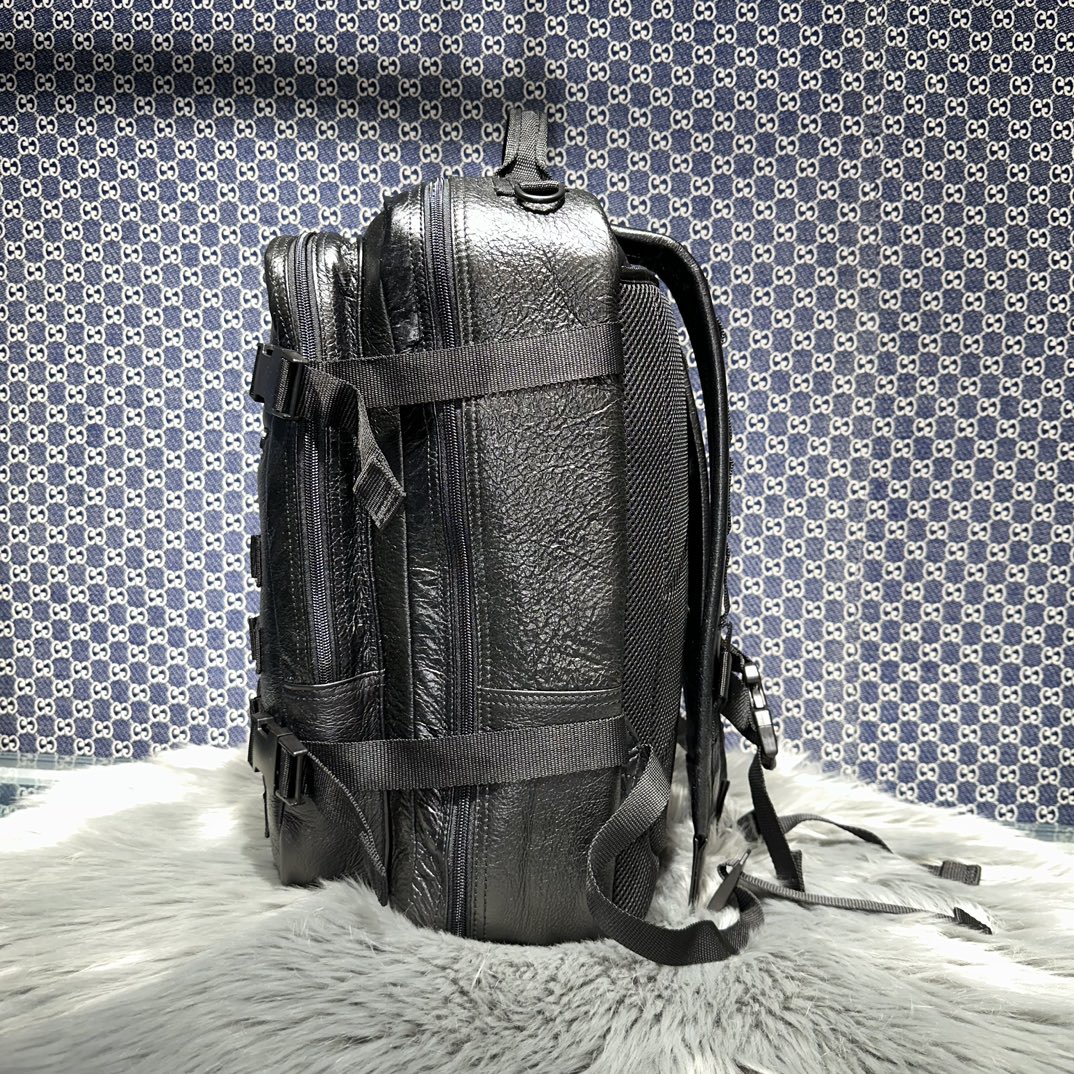 一比一複刻balenciaga巴黎世家 ARMY Space洗水牛皮 多用途雙肩包