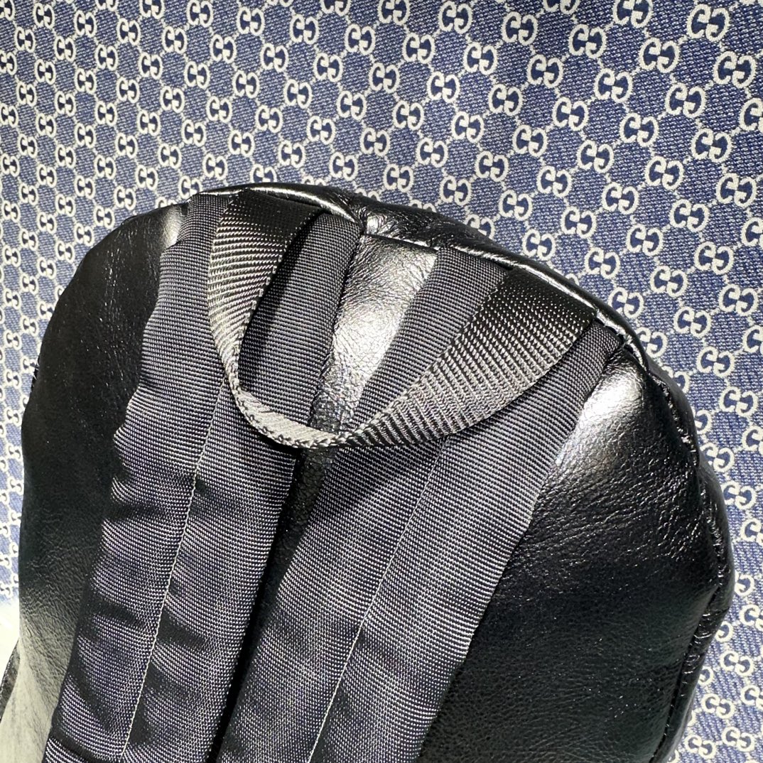 1比1専櫃複刻balenciaga巴黎世家 EXPLORER雙肩包