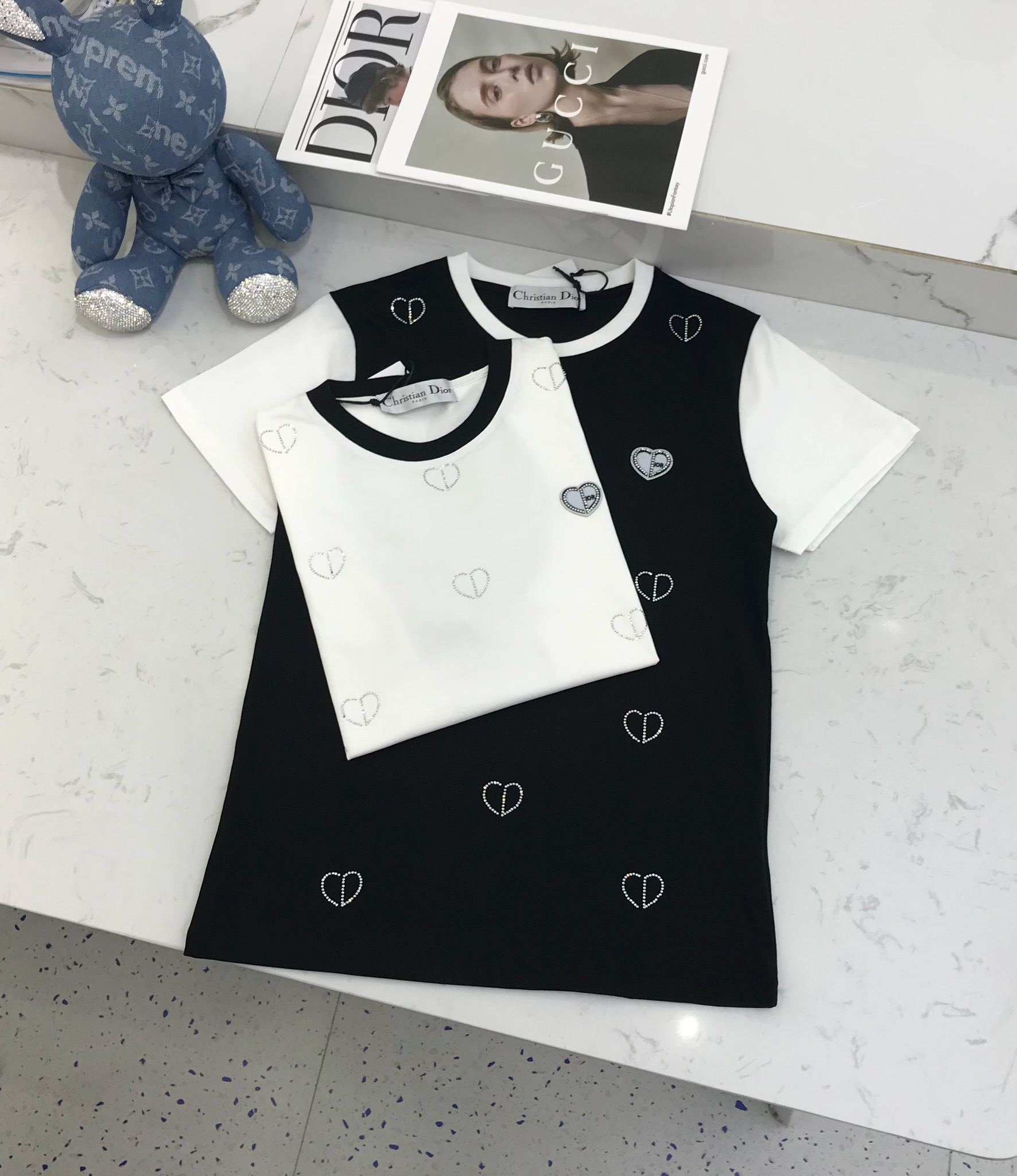 頂級高仿DIOR迪奧衣服圓領無袖北秀 黑色白色