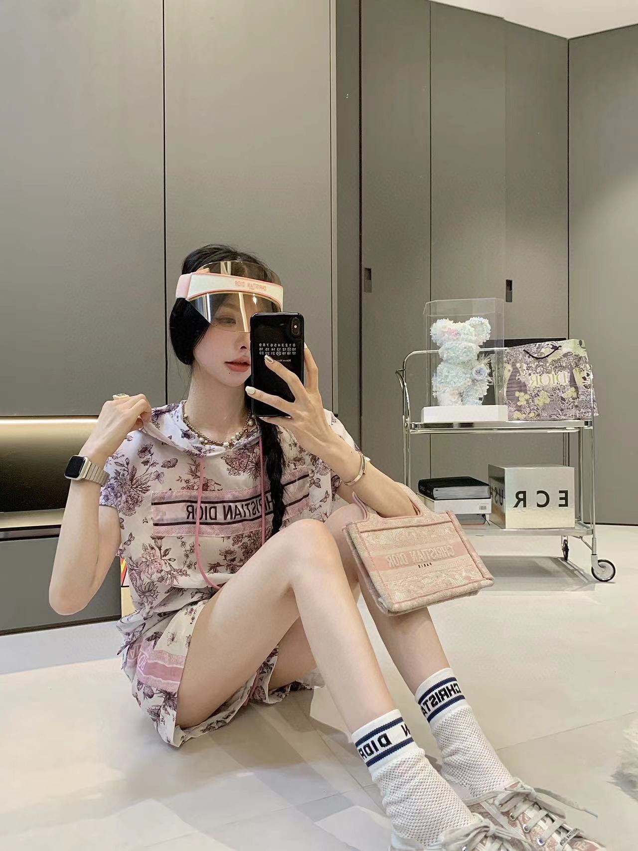 獨家爆款DIOR高仿女裝精品 超薄材質 女士休閒套裝