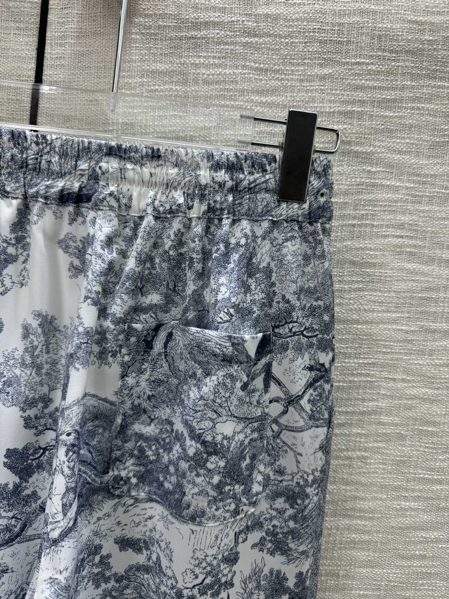 頂級高仿DIOR女裝精品裙子 最新系列 闊腿群