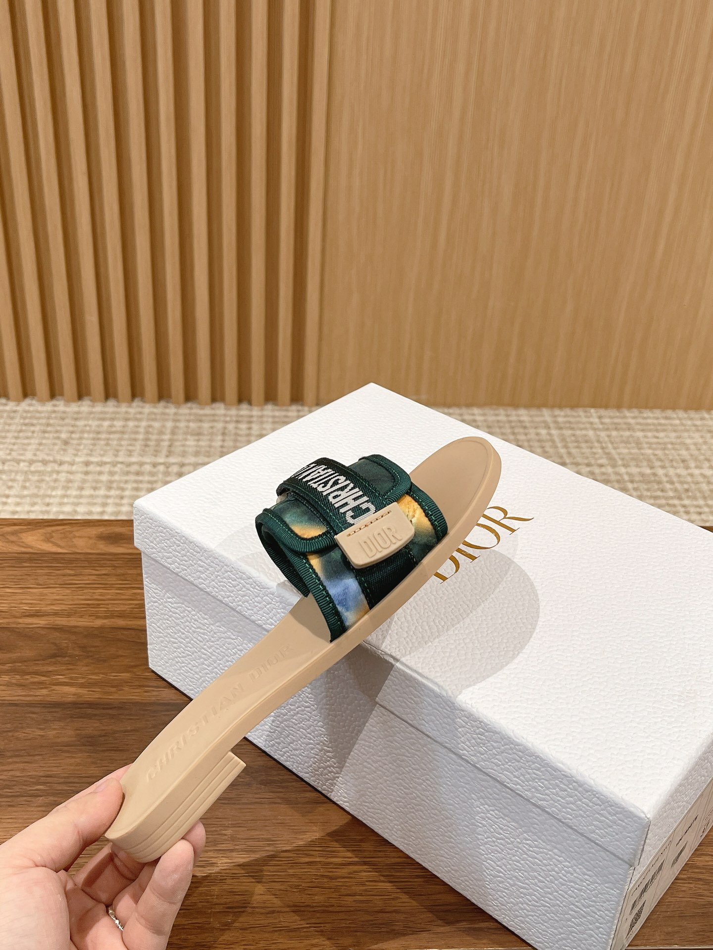 DIOR迪奧一比一復刻女款涼鞋 完美復刻