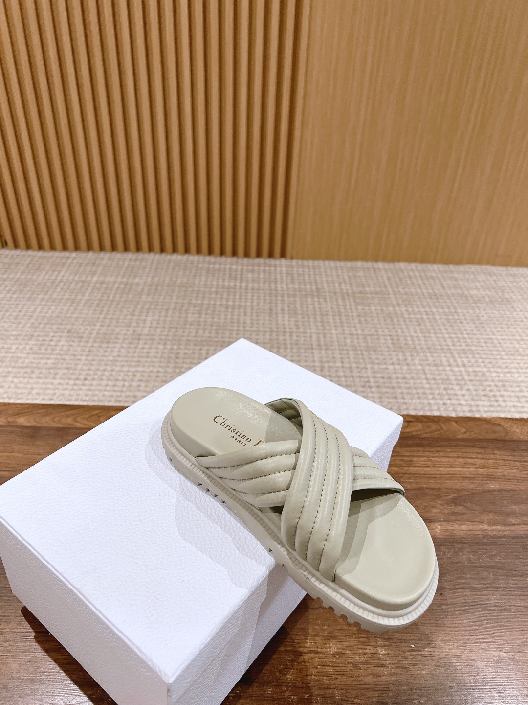 DIOR迪奧頂級復刻最新款懶人拖鞋超級精美好看
