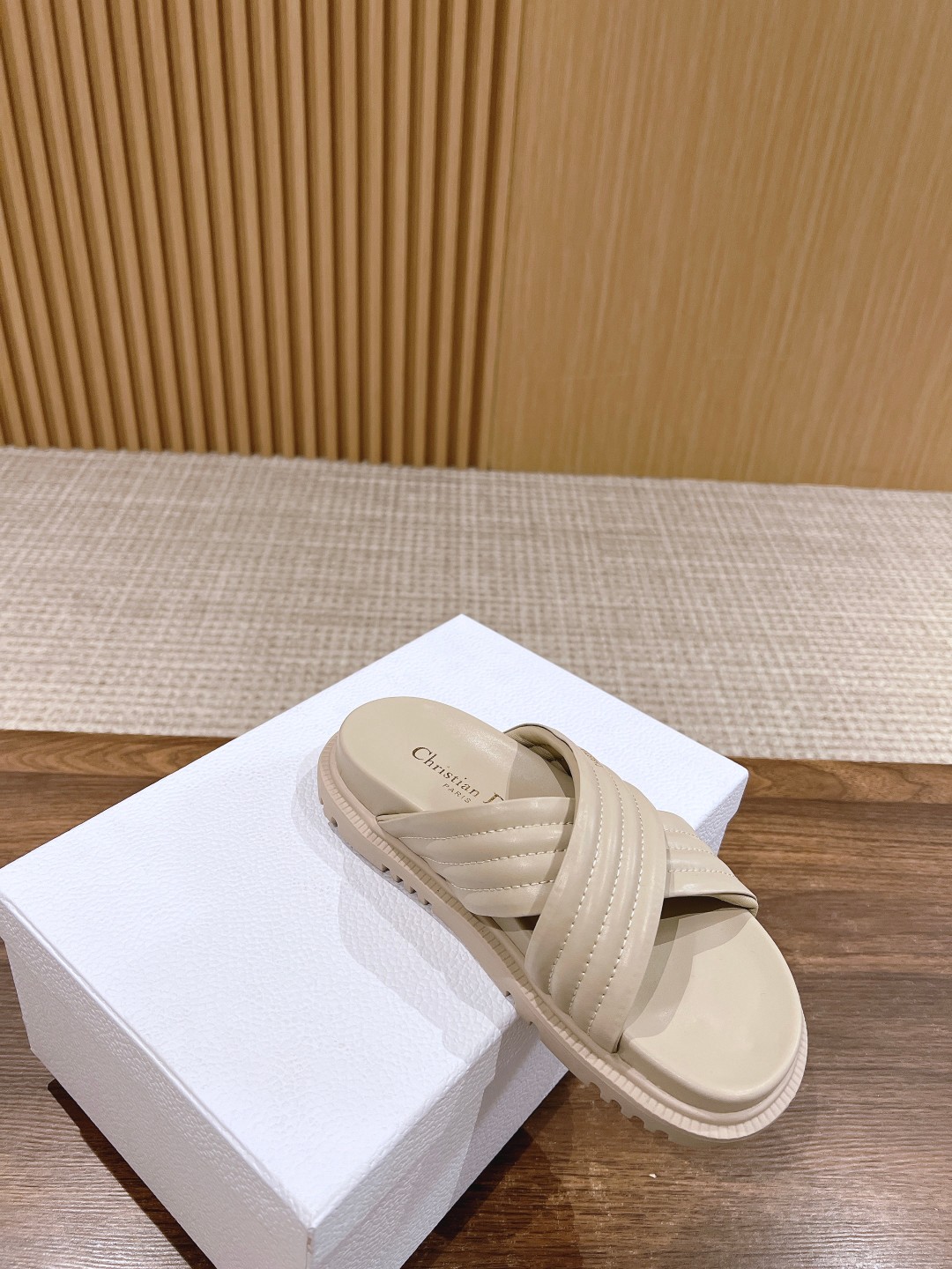 DIOR一比一莆田鞋女款頂級高端拖鞋涼鞋女款