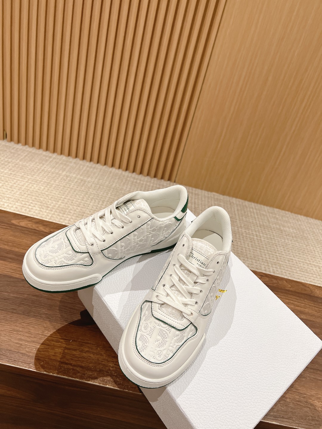 DIOR高仿one系列小白鞋女款真皮鞋 一比一付款