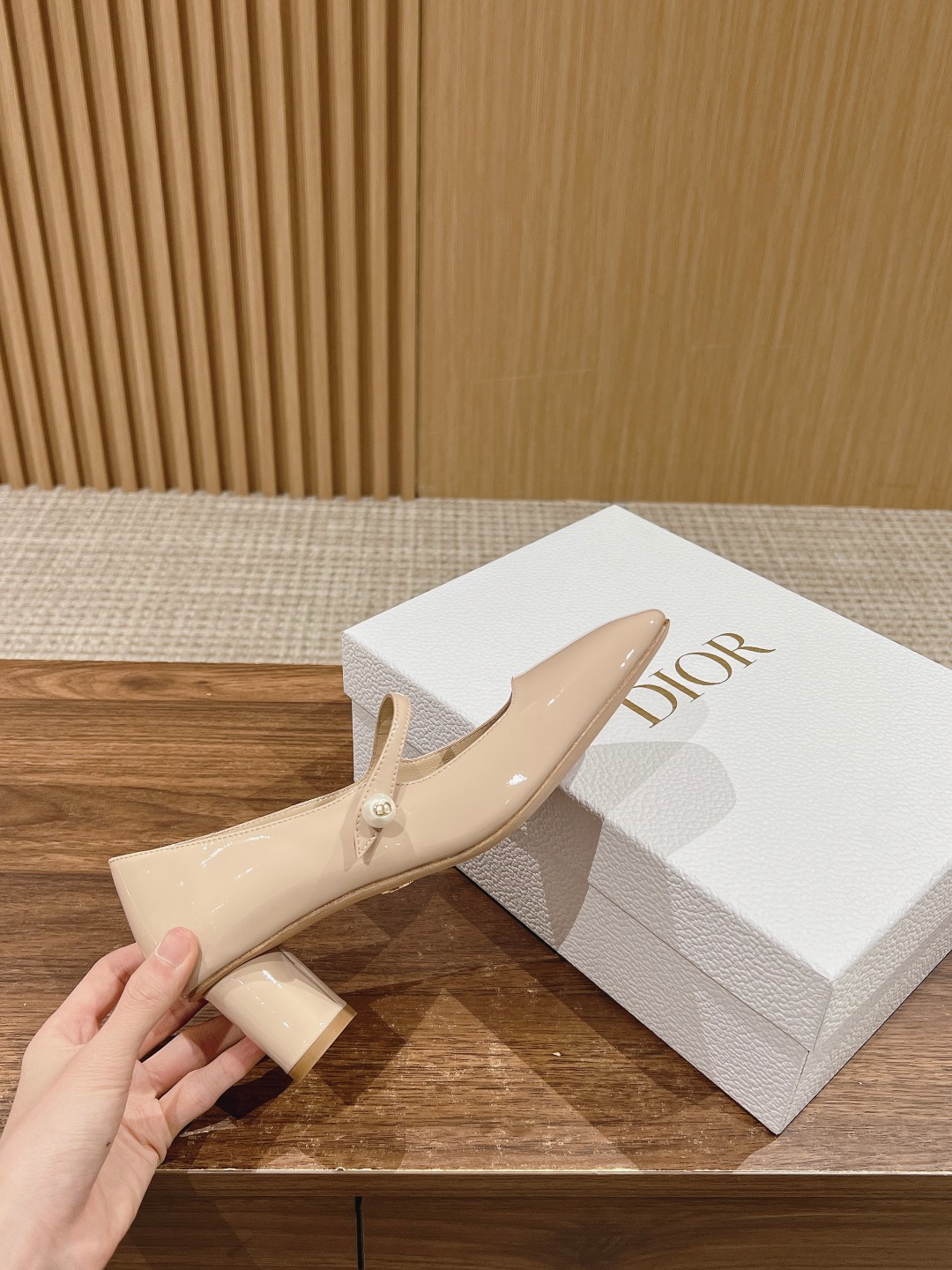 dior一比一新品小方頭鞋 高端女款鞋
