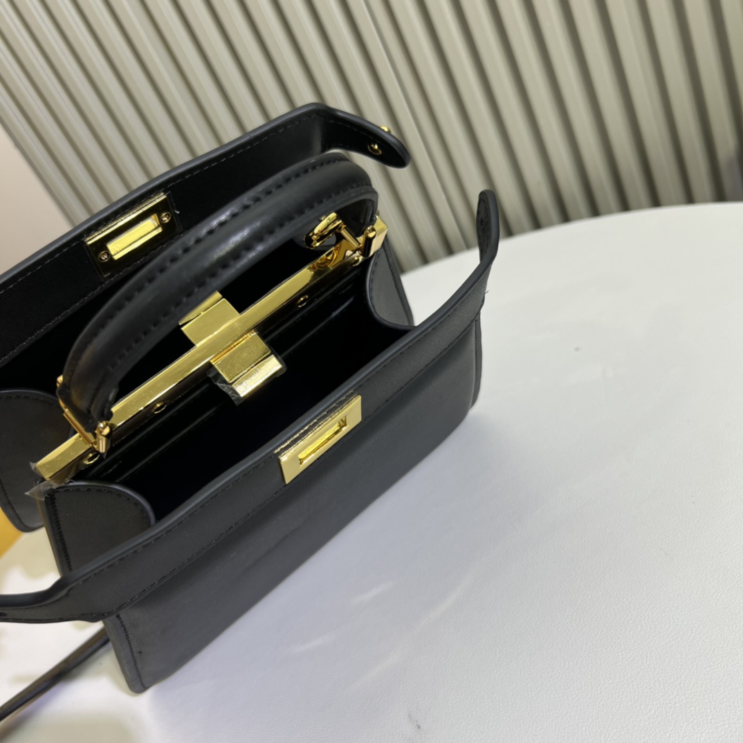 PeekaboolseeuPetite原單芬迪小貓包包復刻