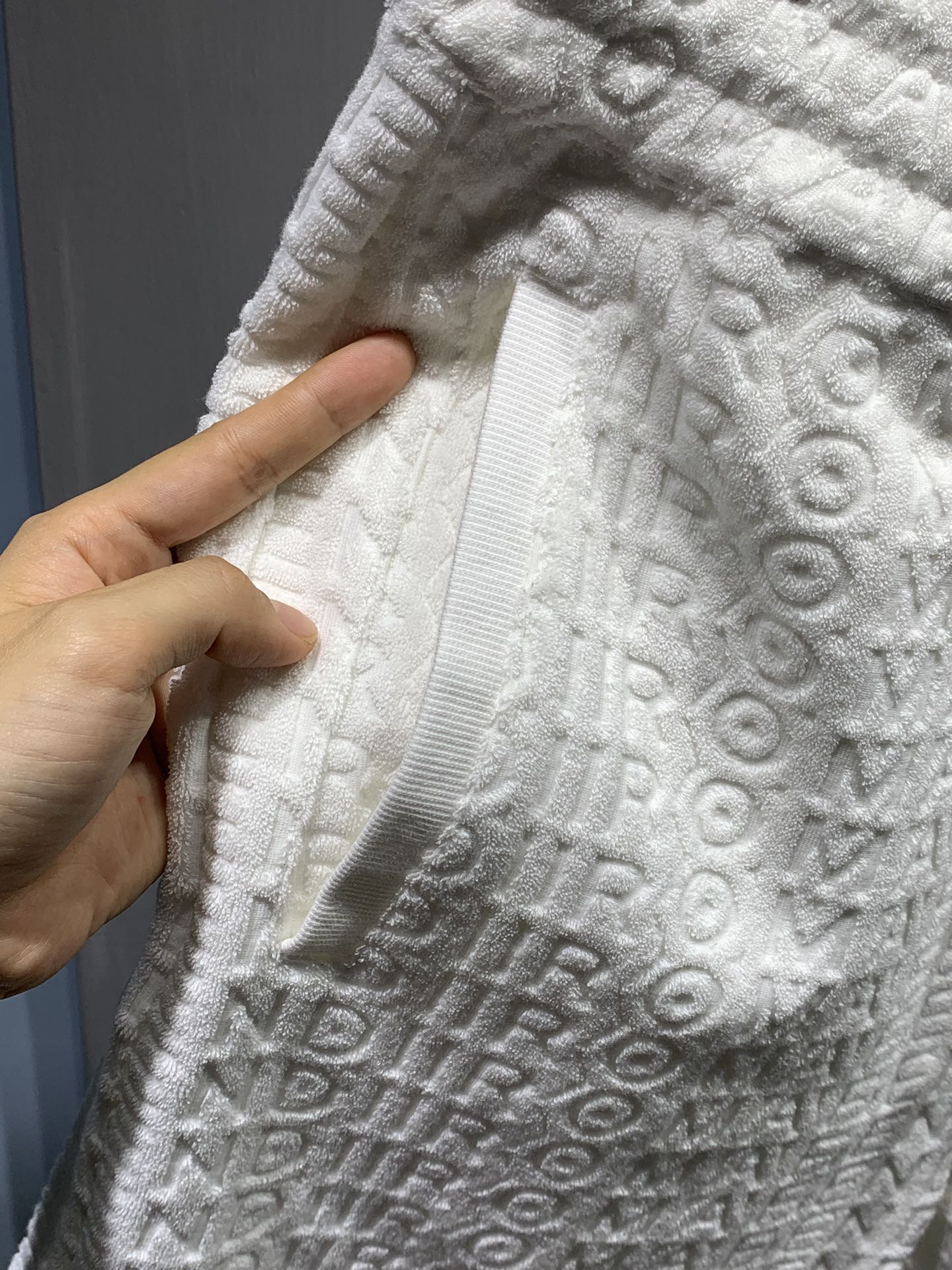 男女同款Fendi芬迪高仿毛巾提花短褲五分褲純棉褲子