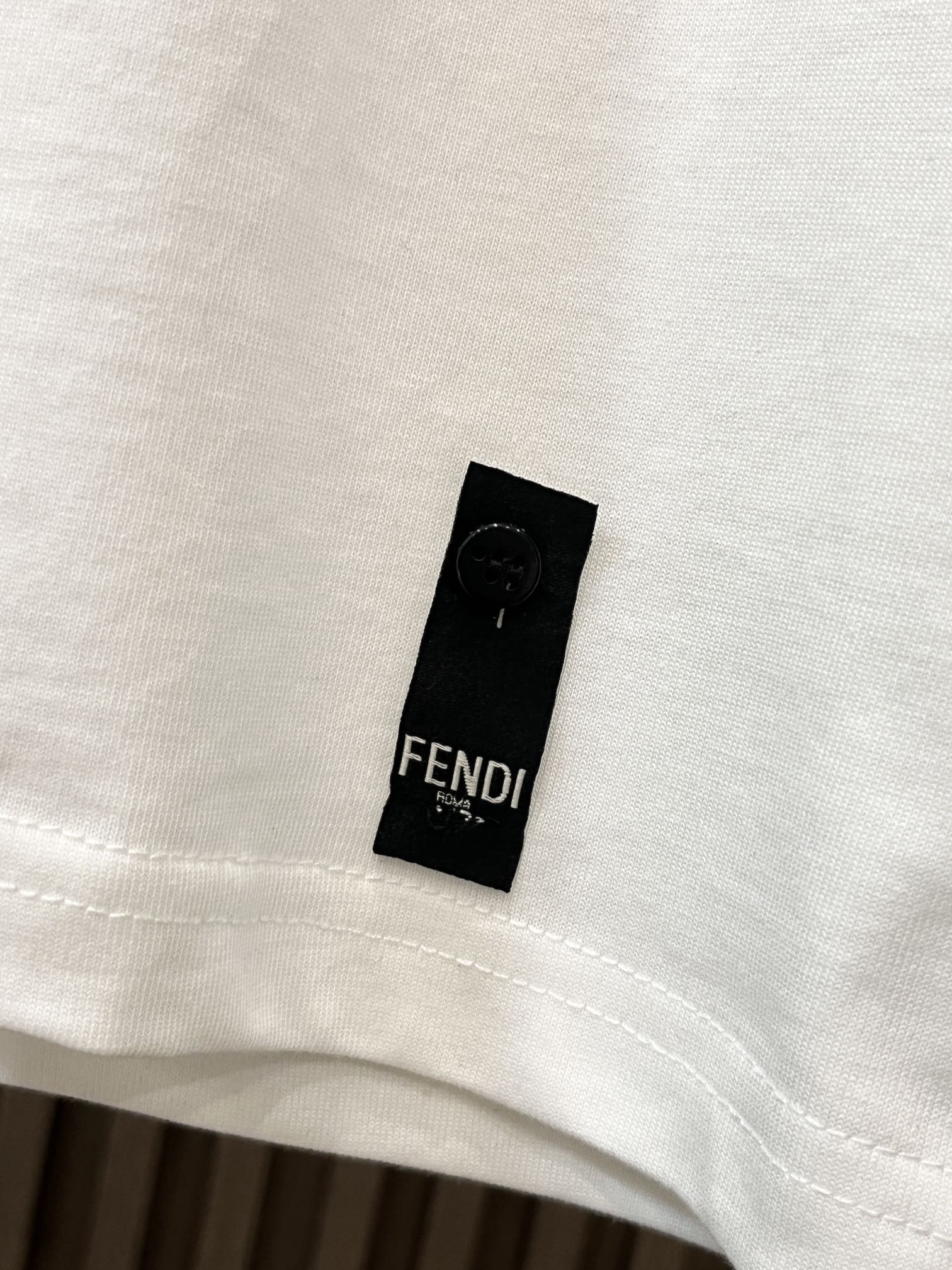 高端復刻Fendi芬迪一比一專櫃同步短袖T恤純棉短袖男裝