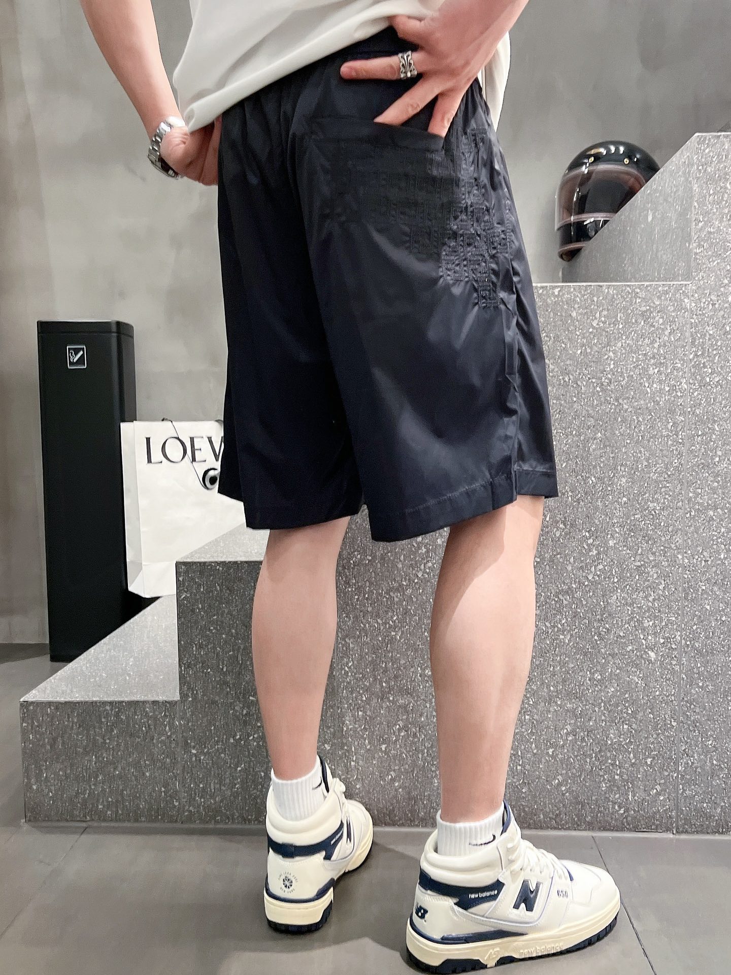 專櫃同步 男女同款 高仿芬迪Fendi五分休閒褲 短褲 男裝