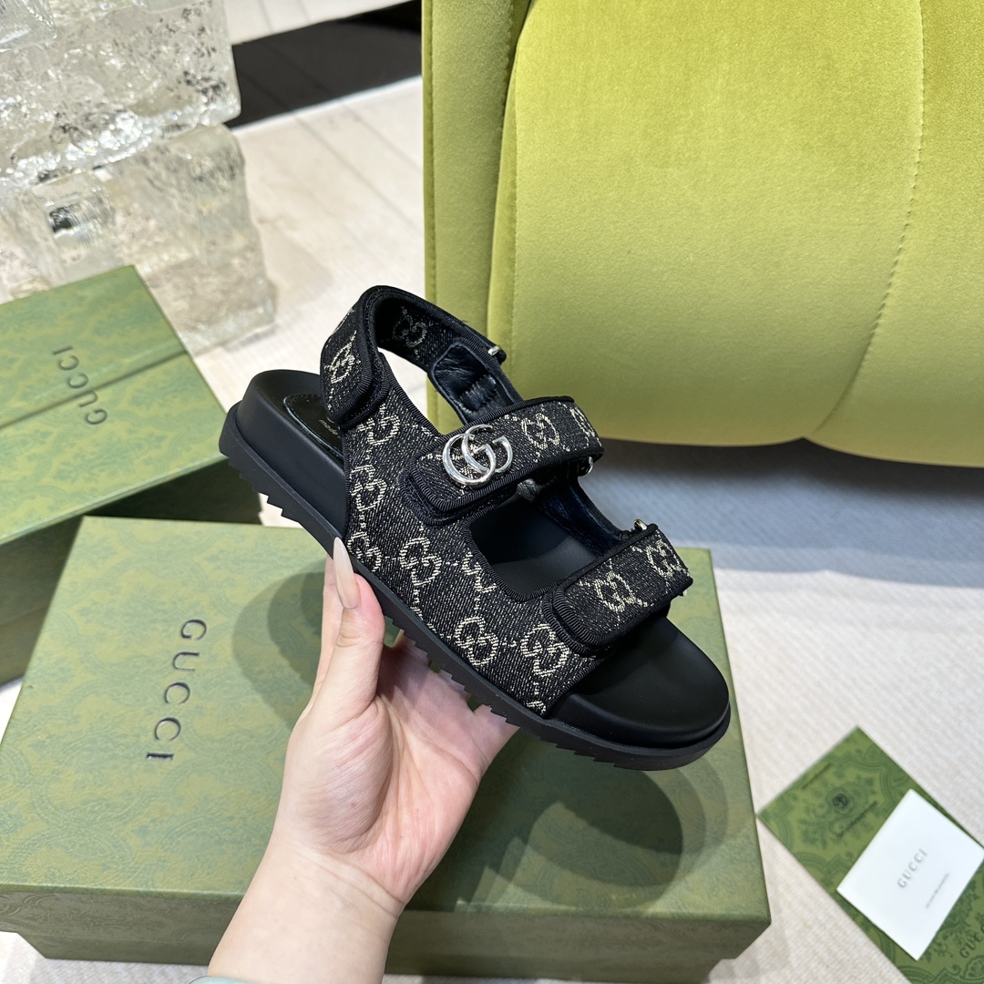Gucci高仿沙灘鞋 真皮涼鞋 男女同款 情侶款