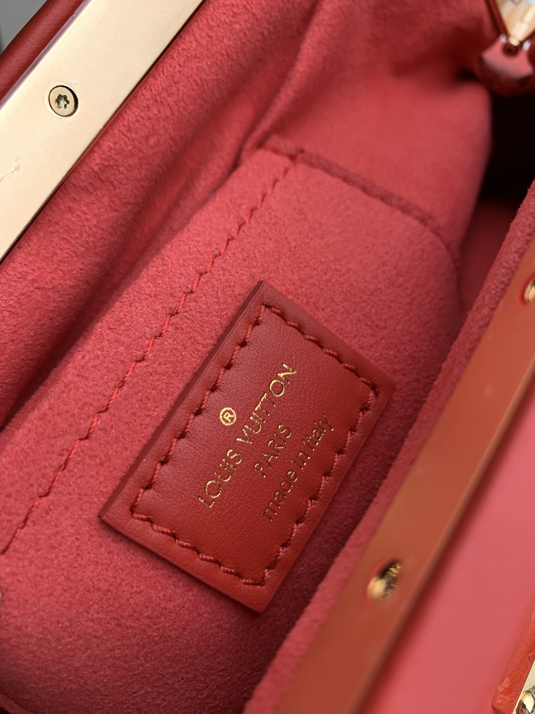 M22327Louis VuittonMonogram Clutch頂級A貨手袋