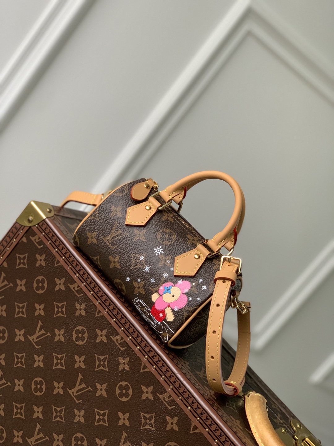 M82624新品高仿LV Nano Speedy 手袋