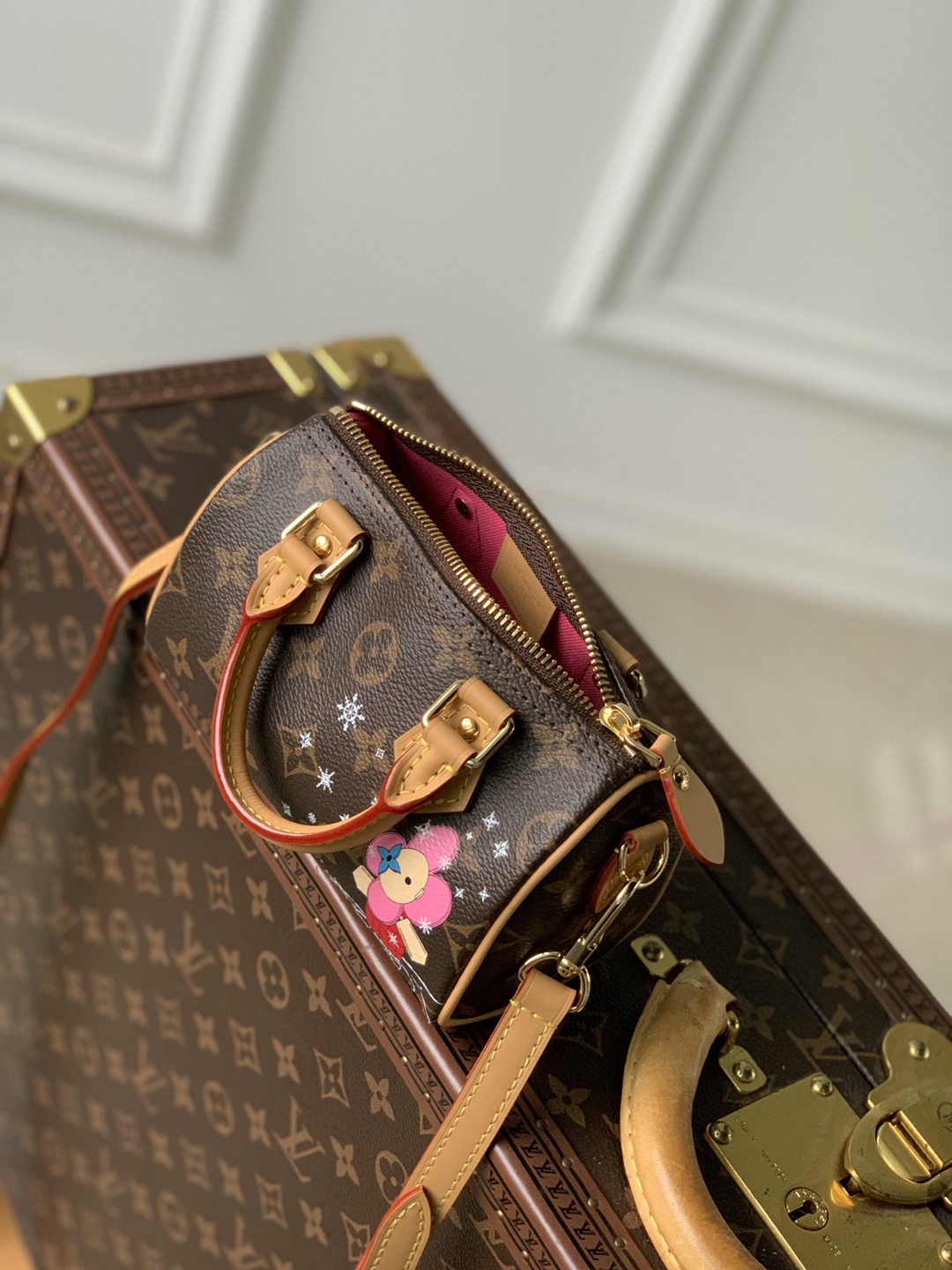 M82624新品高仿LV Nano Speedy 手袋