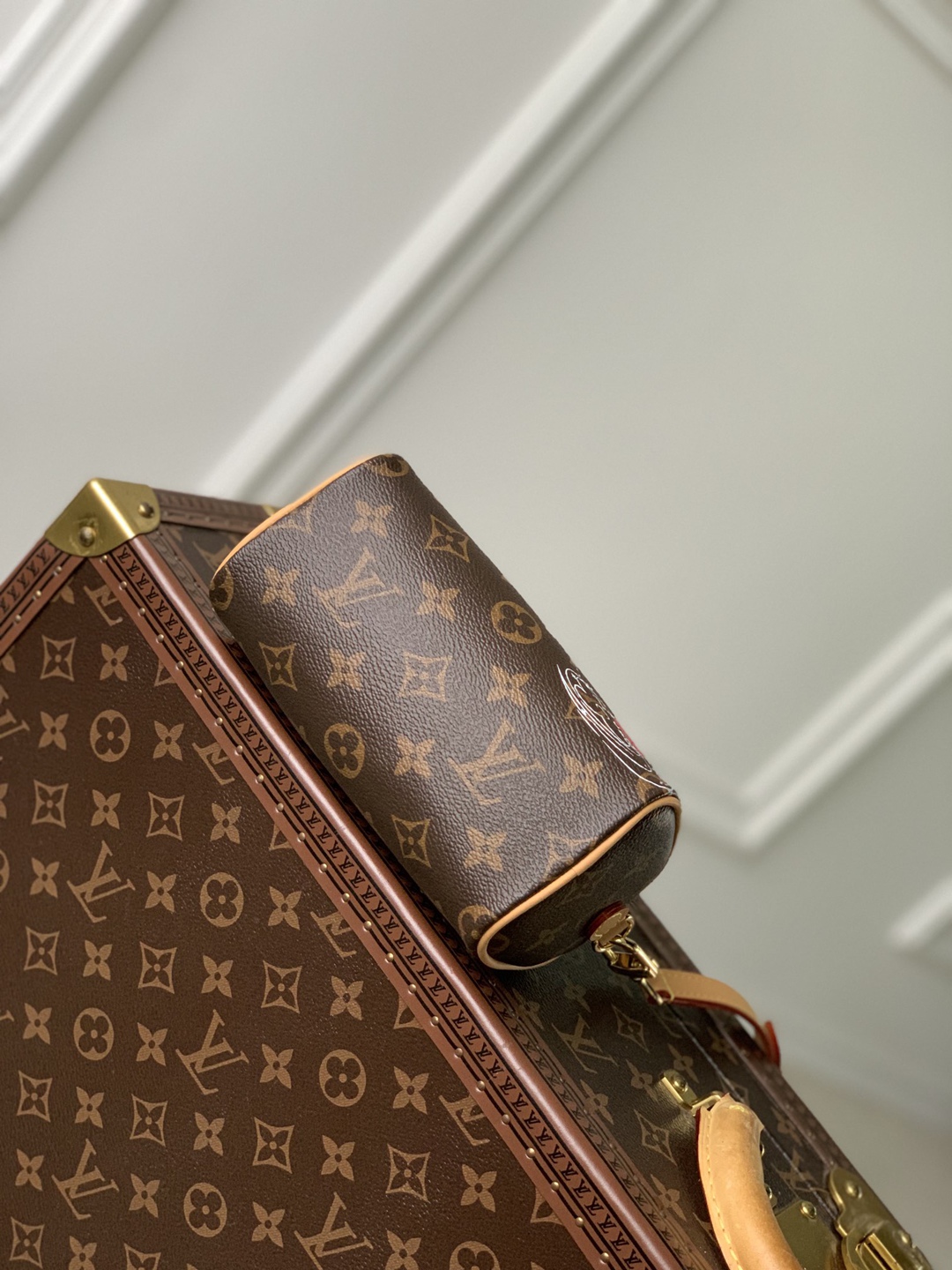 M82624新品高仿LV Nano Speedy 手袋