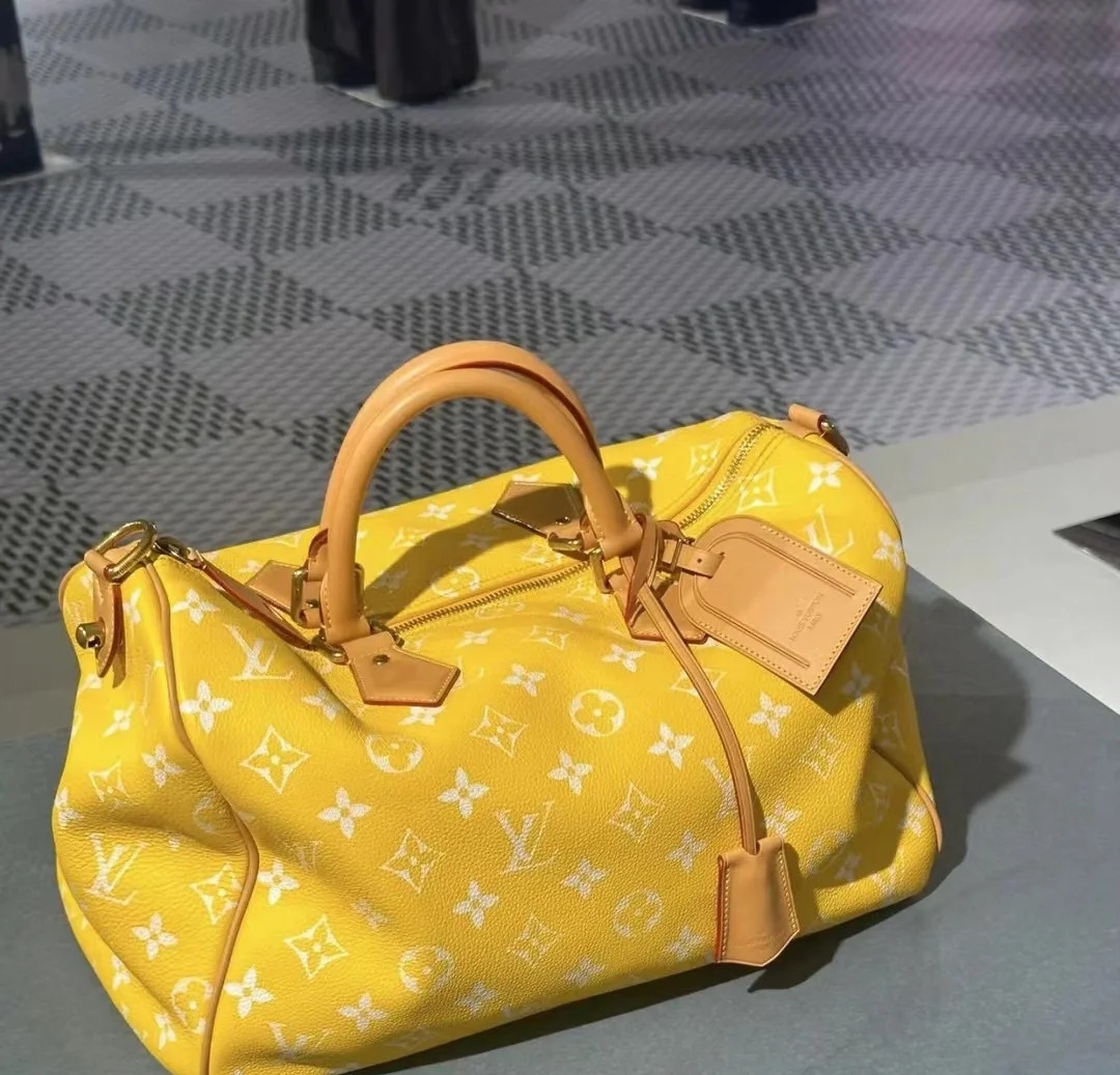 一比一A貨LVSPEEDY P9 BANDOULIÈRE40手袋黃色