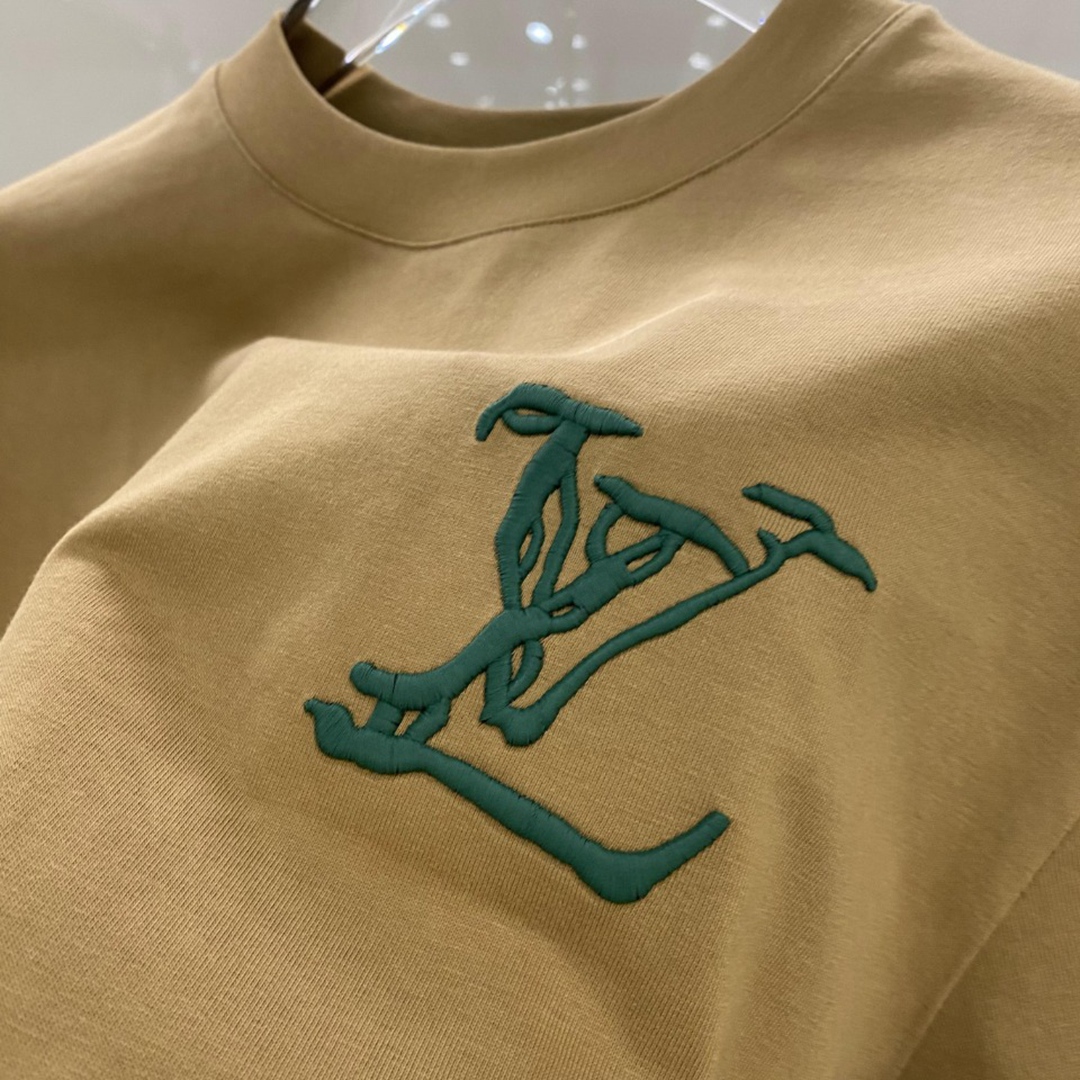 頂級Louis Vuitton重工刺繡高仿衣服短袖T恤男裝